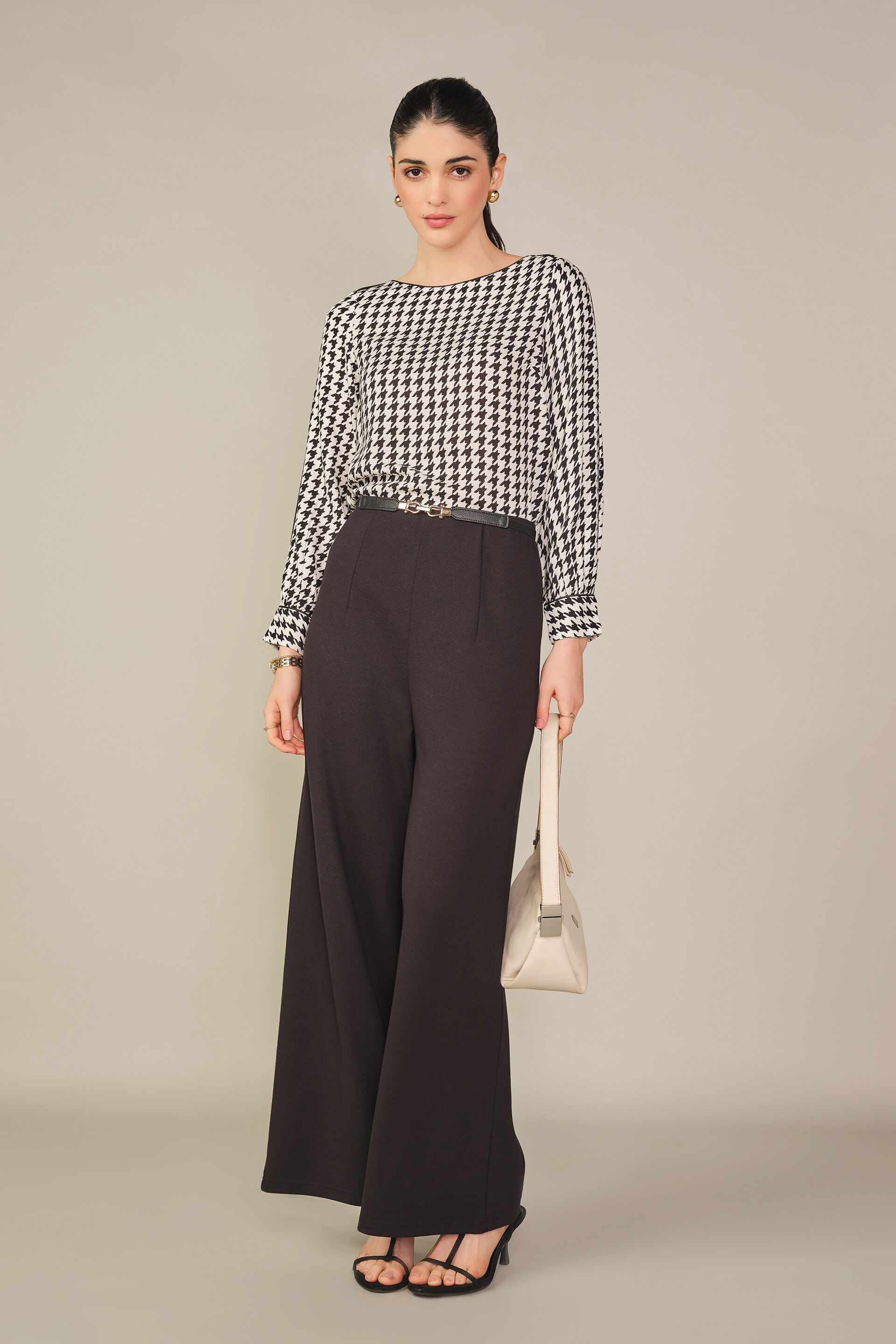 Houndstooth Print Lantern Sleeves Top in Black, White, image 4
